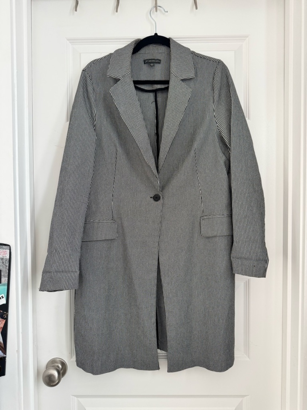 Adrianna Papell Black and White Houndstooth Longline Blazer